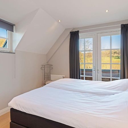 Elegant Apartment In Slenaken With Balcony Exteriör bild
