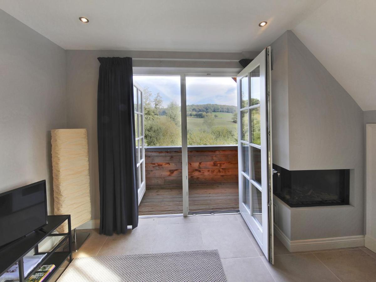 Elegant Apartment In Slenaken With Balcony Exteriör bild